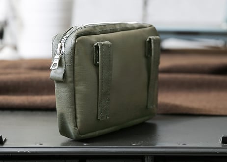 【Military】新品 デッドストック スイス軍 レタリング プラスチックポーチ