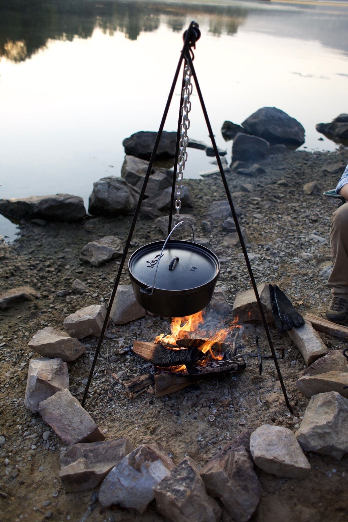 LODGE】トライポッド | LOGGERS Gear Supply