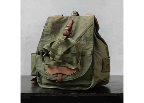 【Military】USED ルーマニア軍 VINTAGE マウンテン バックパック
