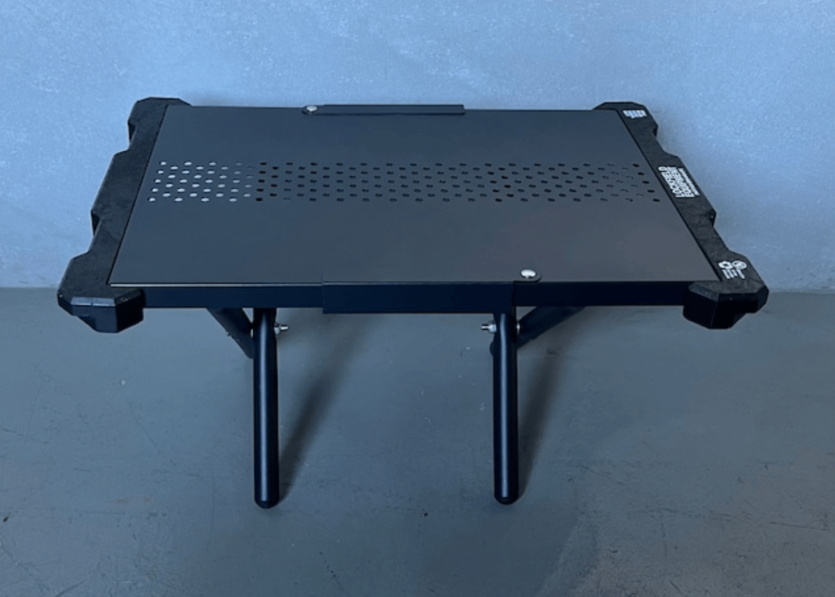 LOCKFIELD LFE BUMPER付き キャンプテーブル