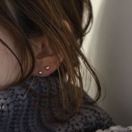 18K classic pierce