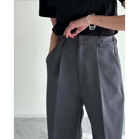 tuck straight slacks【K2-242310】