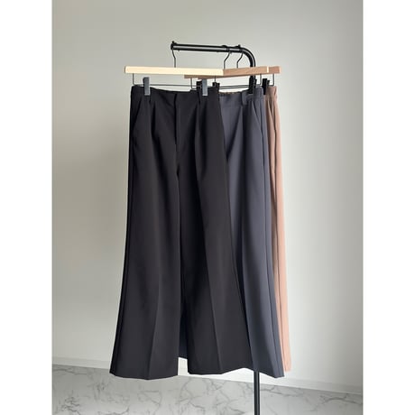 tuck straight slacks【K2-242310】