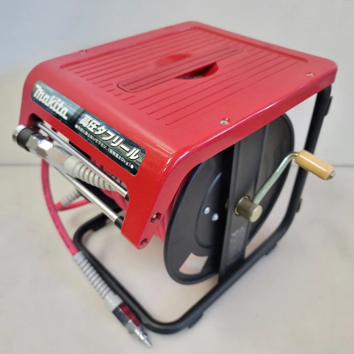 仙台市若林区若林⤴️美品/マキタ/makita/高圧タフリール/用途 仙台市若林区若林⤴️美品/マキタ/makita/高圧タフリール/用途