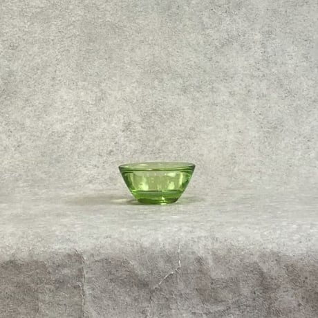 ティーライトキャンドルホルダー　グリーン　　TEA　LIGHT HOLDER　GREEN　（450-1273）