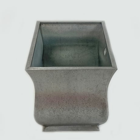 チタニウム　L　TER　TITANIUM 　L　プランターカバー　開口部□50×38㎝　高さ40㎝（496-61）