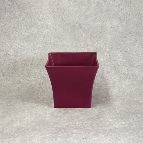 ロイヤルフクシア ROYAL FUCHSIA   スクエアベース 高さ17.5cm 開口部□19.5cm（450-1200)