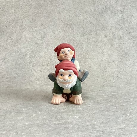 ガーデニング雑貨　お馬さんごっこの小人　置物　GNOME　（お馬さん）　（450-174）