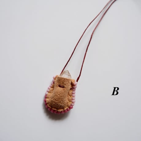 Omamori Necklace/Red beads