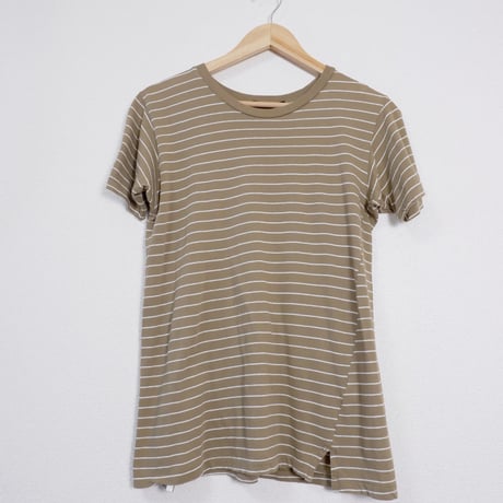 BORDER SLIT TEE