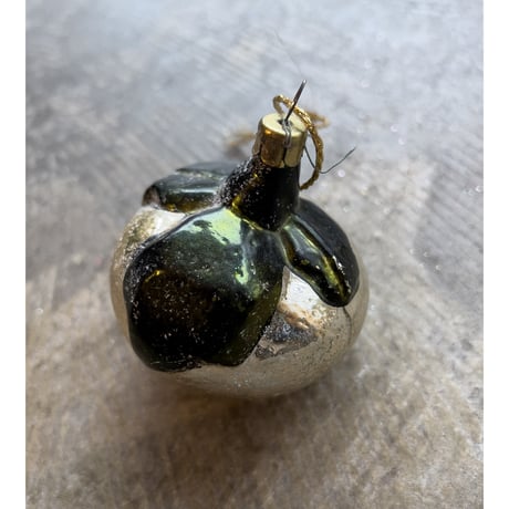 Christmas Ornament / Persimmon