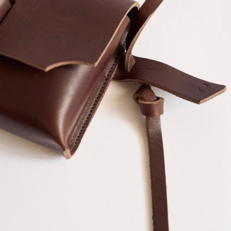 LEATHER BODY BAG