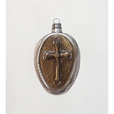 Christmas Ornament / Flowers and Cross