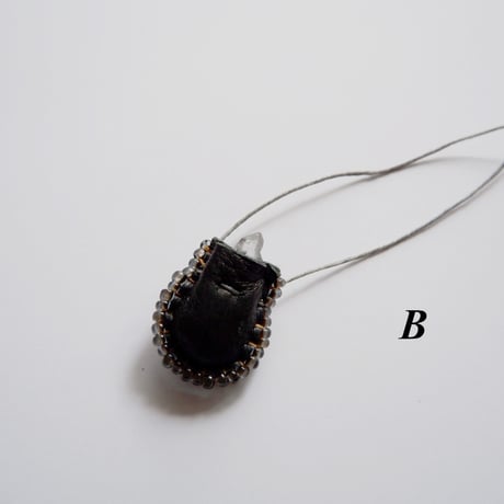 Omamori Necklace/Black beads