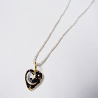 MIDNIGHT HEART PEARL NECKLACE