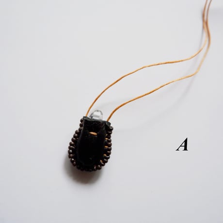 Omamori Necklace/Black beads