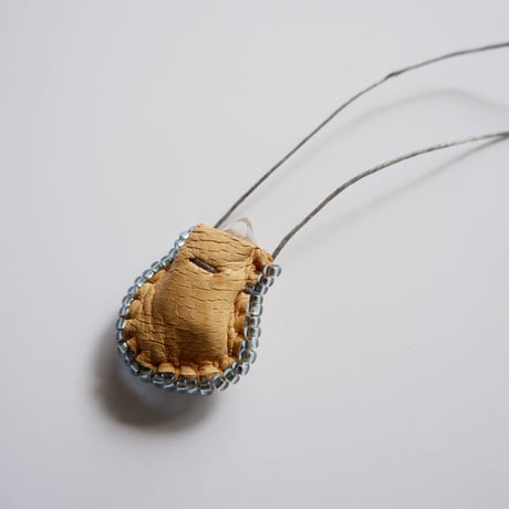 Omamori Necklace/Blue beads
