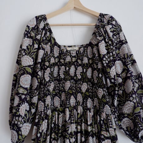 SISTER MARKET ONEPIECE /black froral