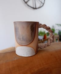 CURIOUS CLAY MUG