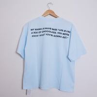 FOREST'S MOM message TEE/SKY