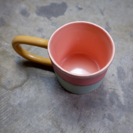 LYDIA KARDOS MUG CUP / D