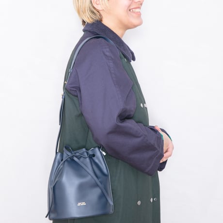 ANNE LEATHER SMALL BUCKET BAG