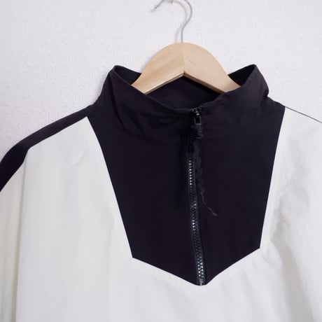 NO RUSH JACKET/BLACK