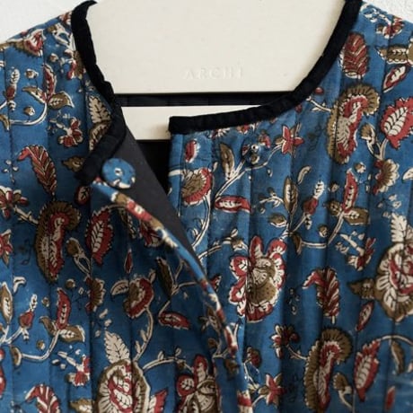 BLOCK PRINT QUILTED JACKET/BLUE