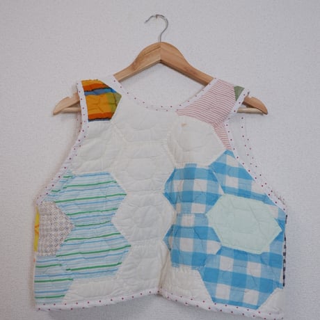 QUILT VEST WHITE