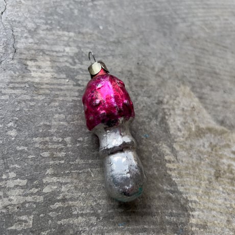 Christmas Ornament / 🍄