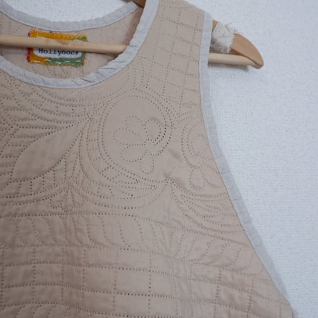 QUILT VEST BEIGE
