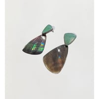 Shell × Stone Earrings