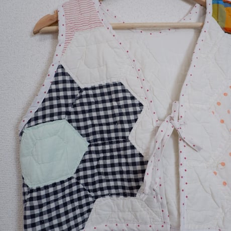 QUILT VEST WHITE