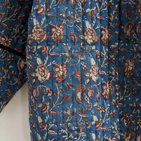 BLOCK PRINT QUILTED JACKET/BLUE