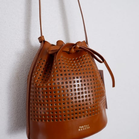 ANNE PERFORATED LEATHER SMALL BUCKET BAG/LIGHT BROWN