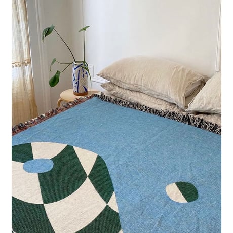 Blanket / Yin Yang trippy