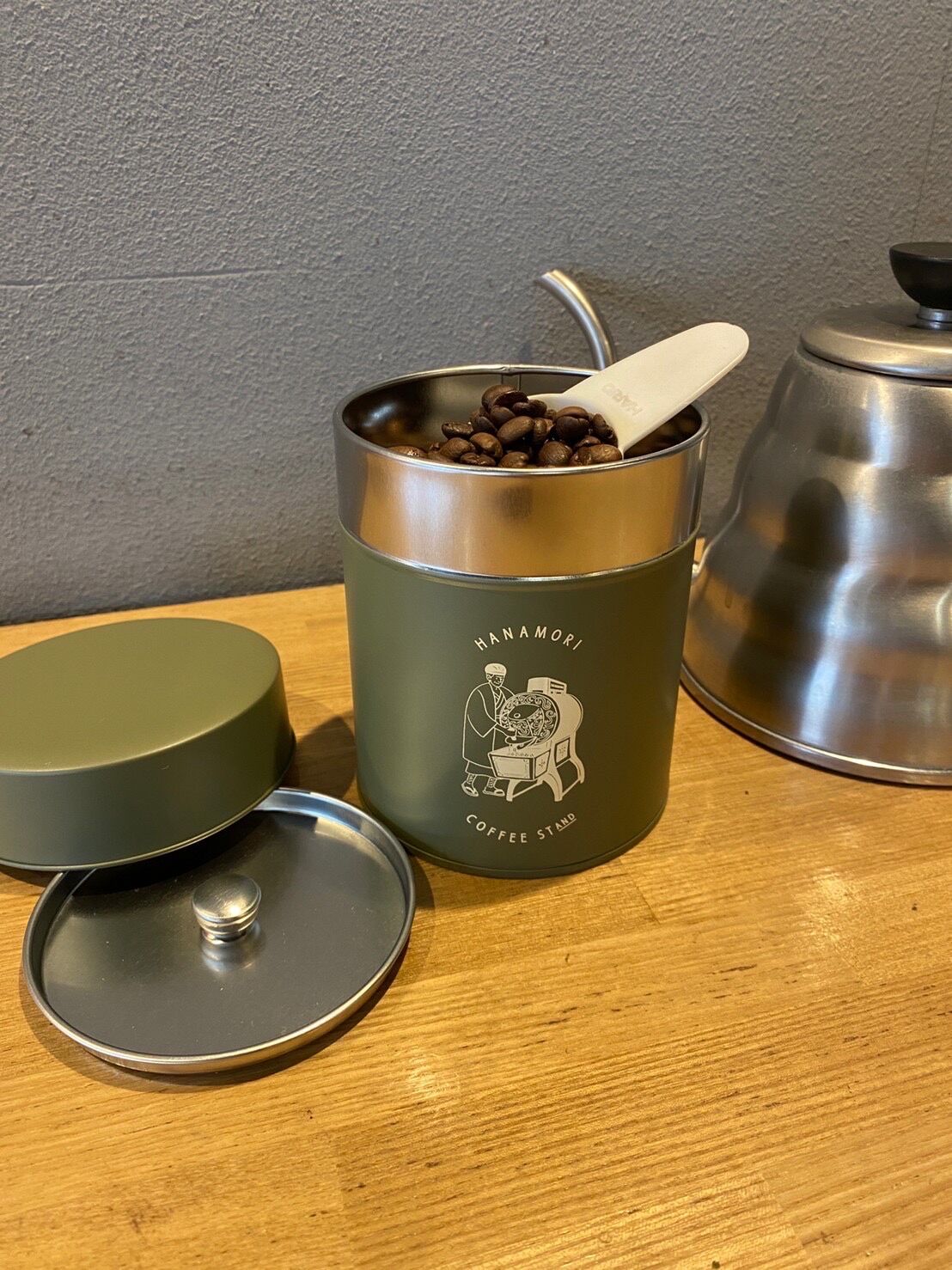 コーヒーキャニスター モスグリーン（コーヒー豆保存缶） | HANAMORI