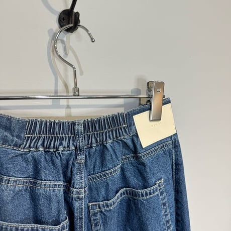 【QTUME】バレルレッグパンツ　［612-26002］