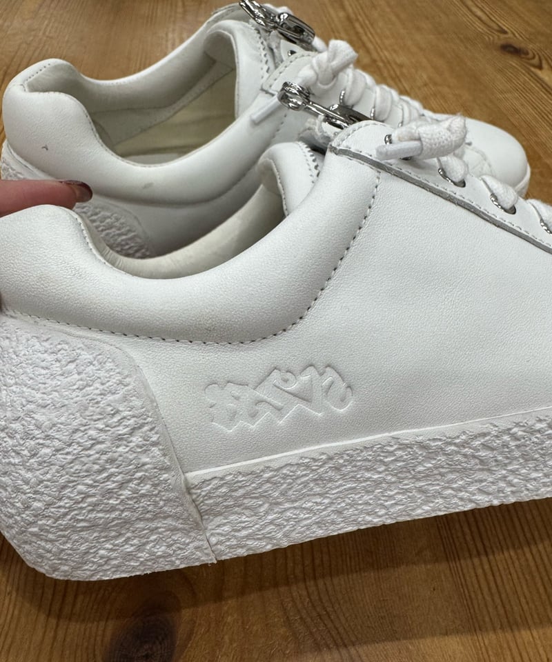 期間限定販売！【ASH】フロントジップスニーカー［120782