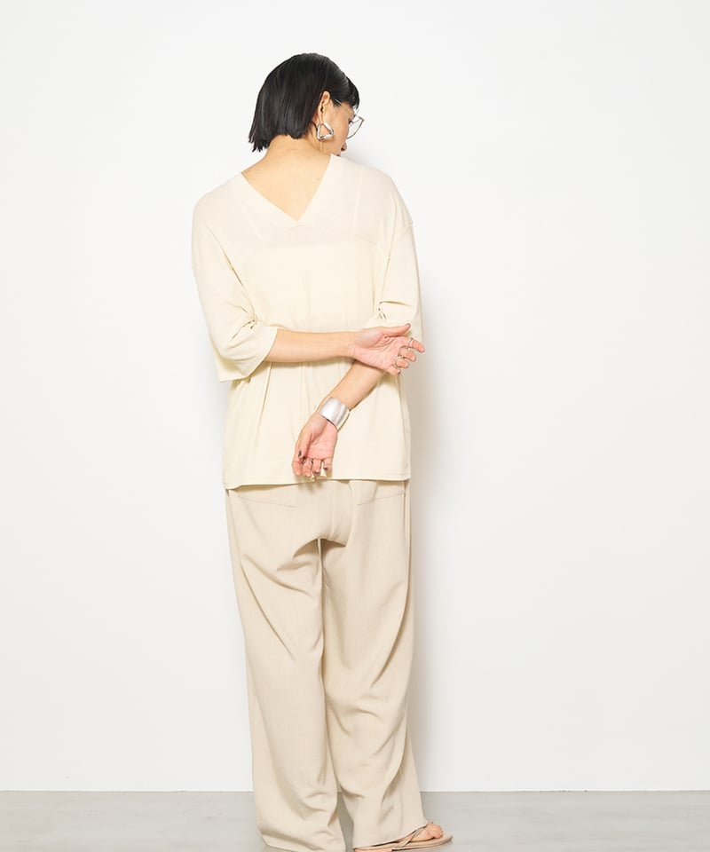 【YENN 2025 SUMMER】2WAY V-NECK TOPS　ホワイト YENN】2WAY V-NECK TOPS | cavabien