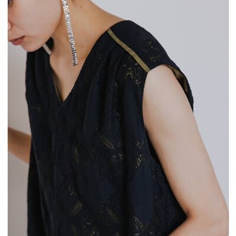 【CHIGNON】ﾒﾀﾙｸﾛｽﾋﾟｱｽ