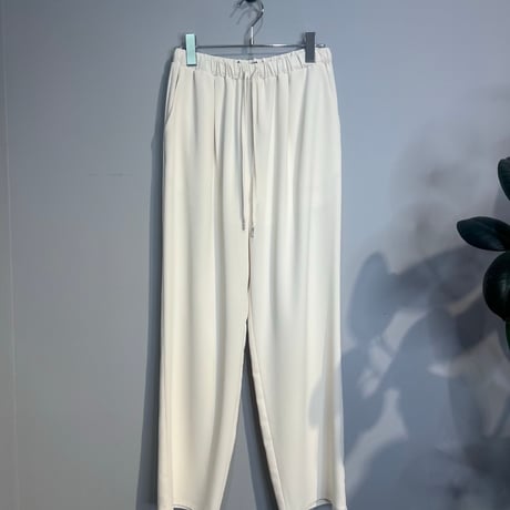 【Anna Kerry】ルーズテーパードパンツ［56262612］