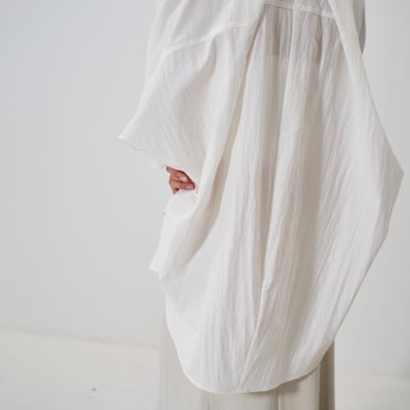 【YENN】ROUND FORM SHIRT［Y261-11005-2］