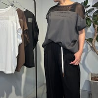 【LUGIVa】オーガンジー刺繍Ｔシャツ［202680］