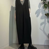 【malla】Vネックコクーンワンピース［mo61UO233］