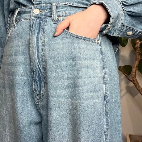 【QTUME】バレルレッグパンツ　［612-26002］