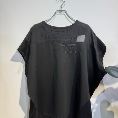 【LUGIVa】オーガンジー刺繍Ｔシャツ［202680］