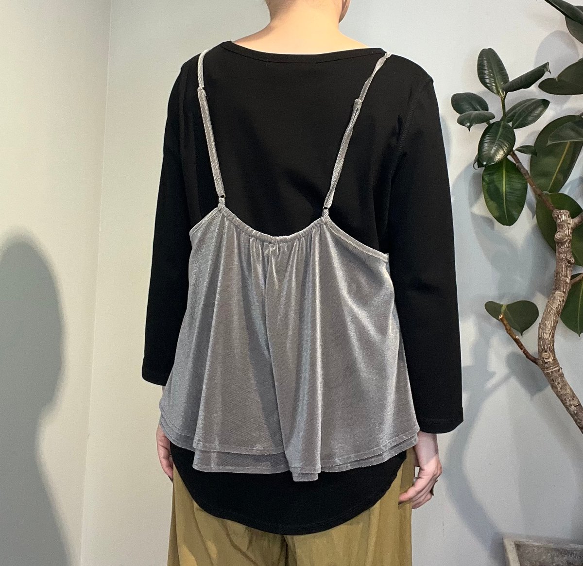 【新品】ANNA KERRY ベロアキャミソール　　グレー 新品】ANNA KERRY ベロアキャミソール グレー 楽天市場】☆ご