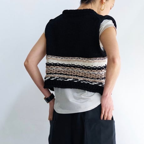 【YENN】MOLE JACQUARD VEST [Y263-91099]