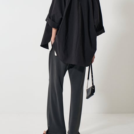 【YENN】ROUND FORM SHIRT［Y261-11005-2］